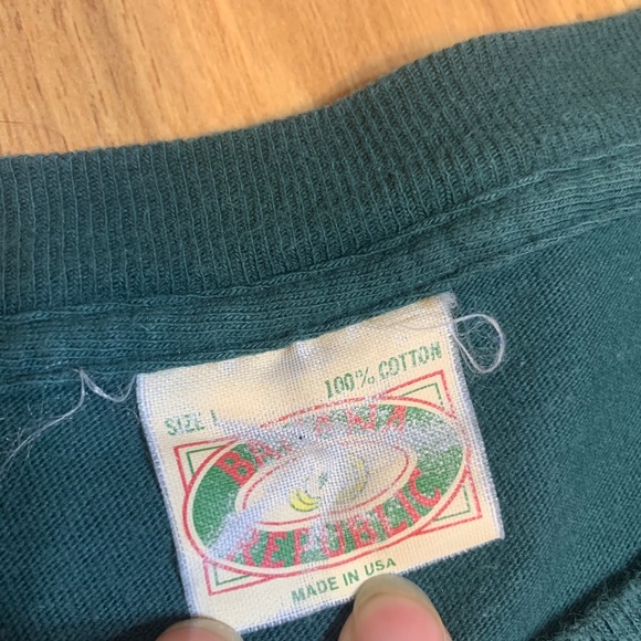 Vintage Green Banana Republic Travel & Safari Tee - Picture 7 of 10